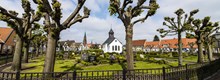 Kirkegaarden -i -slesvigs -historiske -kvarter -holmen -er -en -af -de -smukkeste -sevaerdigheder -i -byen